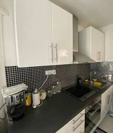 Appartement Seaesta Holiday- Modern Okrug Gornji